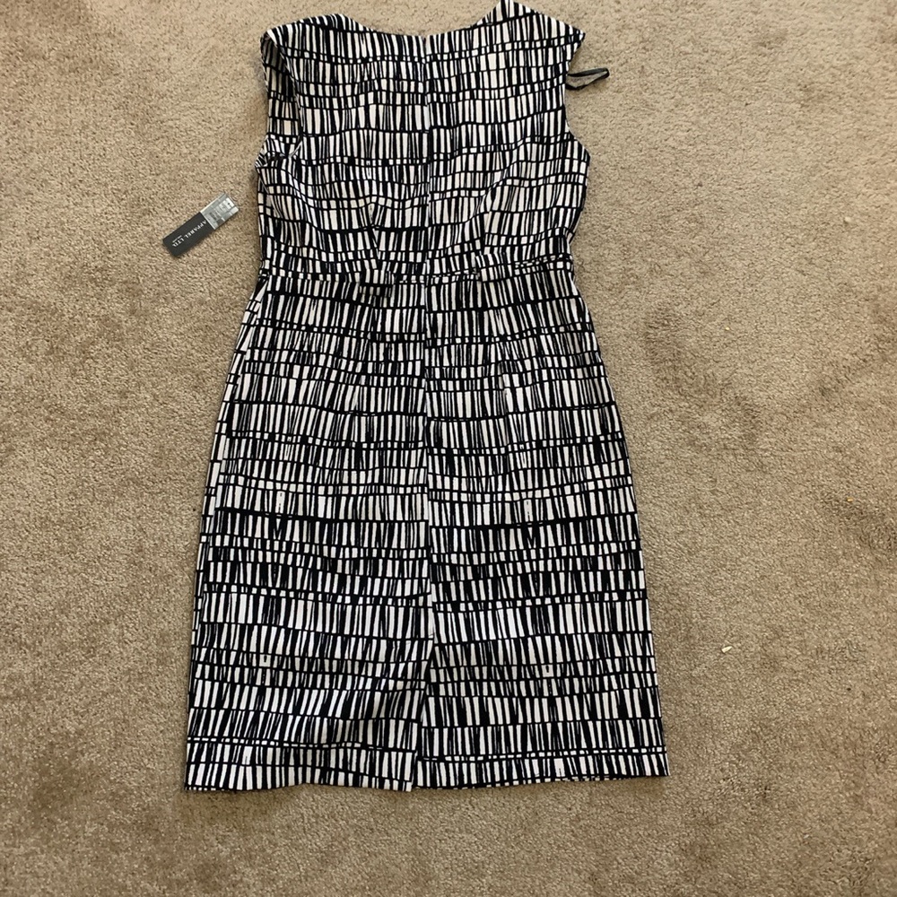 BRAND NEW PATTERNED BLACK AND WHITE DRESS